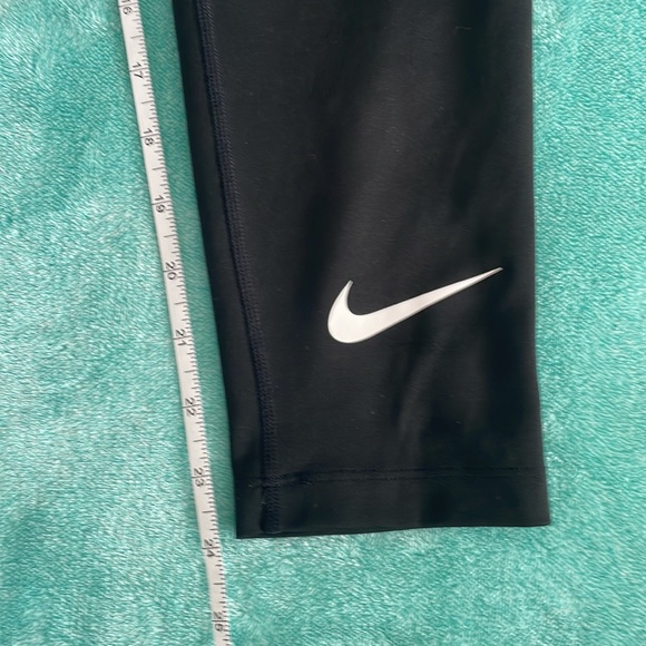 Big girl Nike leggings - Picture 4 of 6